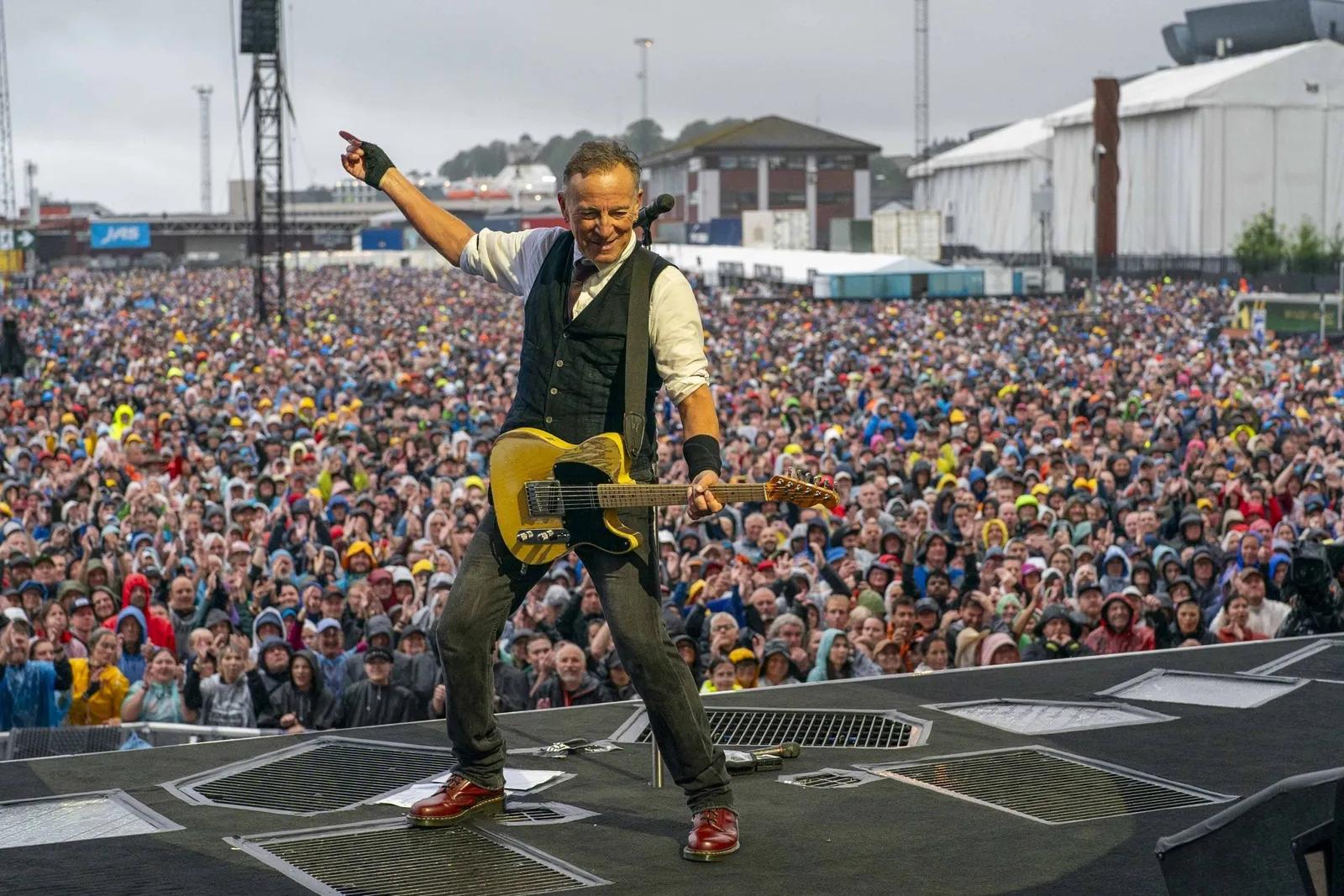 Bruce Springsteen på scenen på Dokken i Bergen