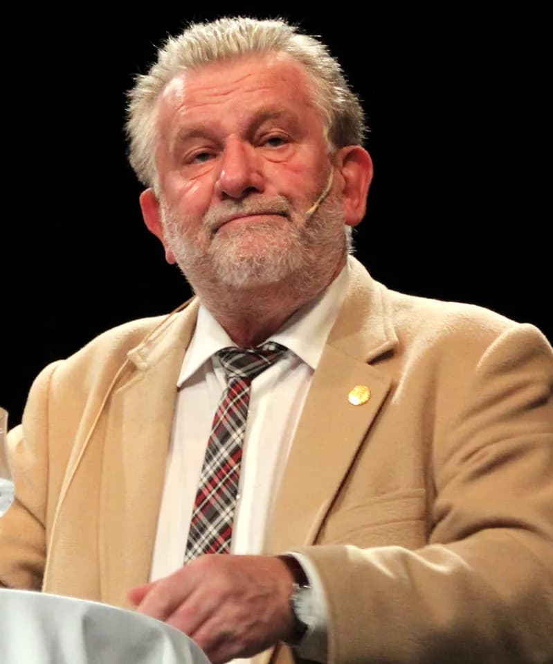 Hans-Wilhelm Steinfeld — bilde 1